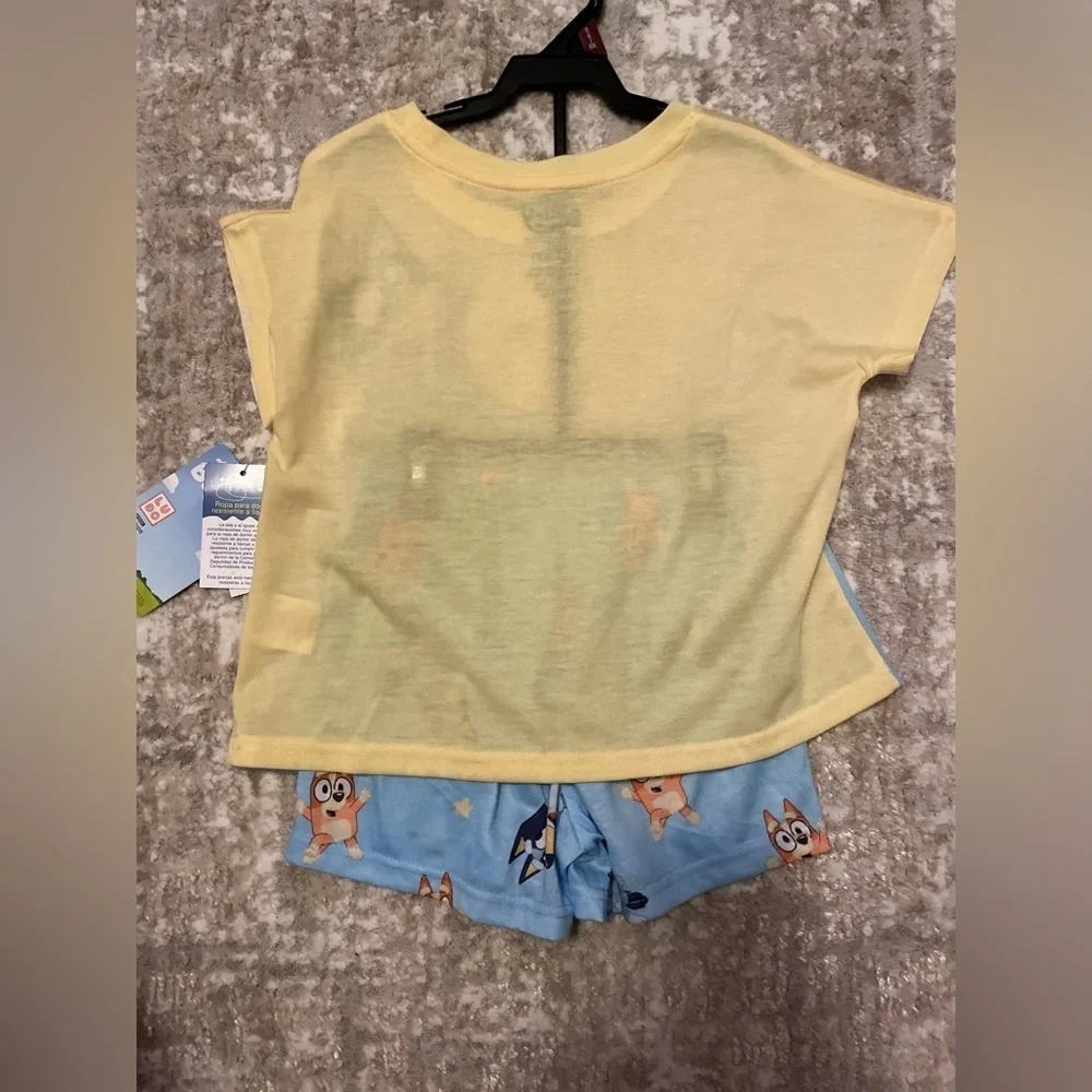 Bluey Kids Pajama Set - Yellow and Blue with Characters size S 6/6X-NWT